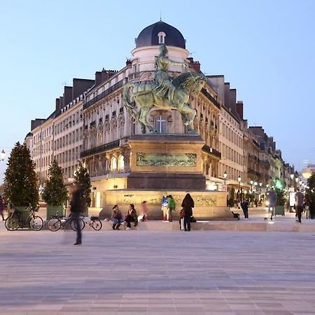 Le Cocon Central D'Orléans Exterior photo